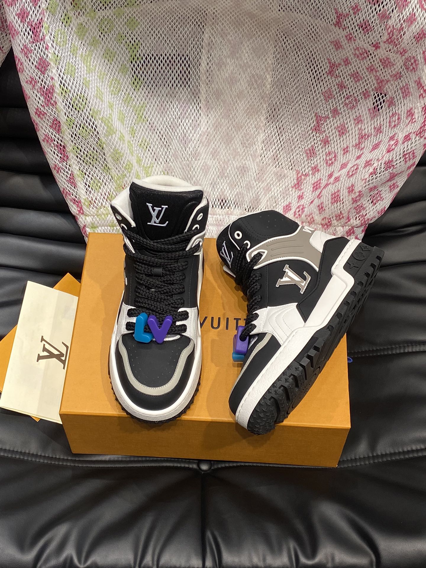Premium High-Top Trainers